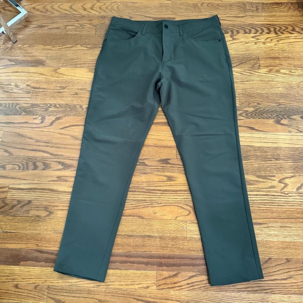 Public Rec Workday Pants. Green. Size 36.